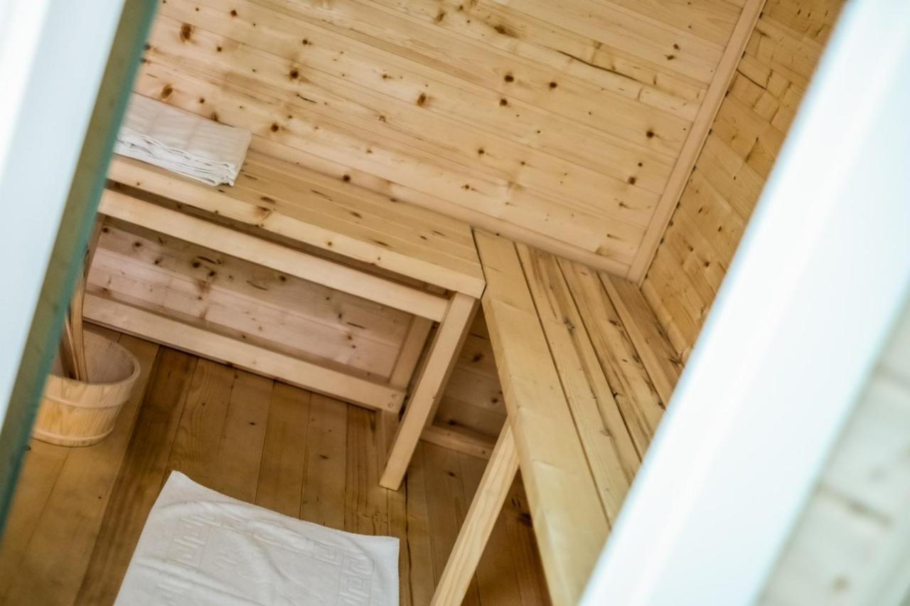 Jmr Royal -Luxury Rooms & Private Sauna Κονστάντζα Εξωτερικό φωτογραφία