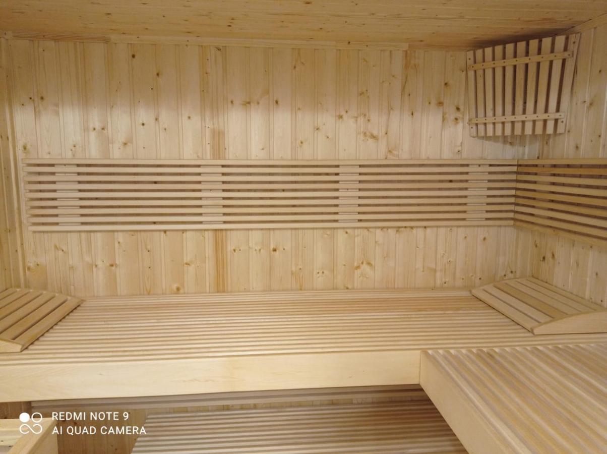 Jmr Royal -Luxury Rooms & Private Sauna Κονστάντζα Εξωτερικό φωτογραφία
