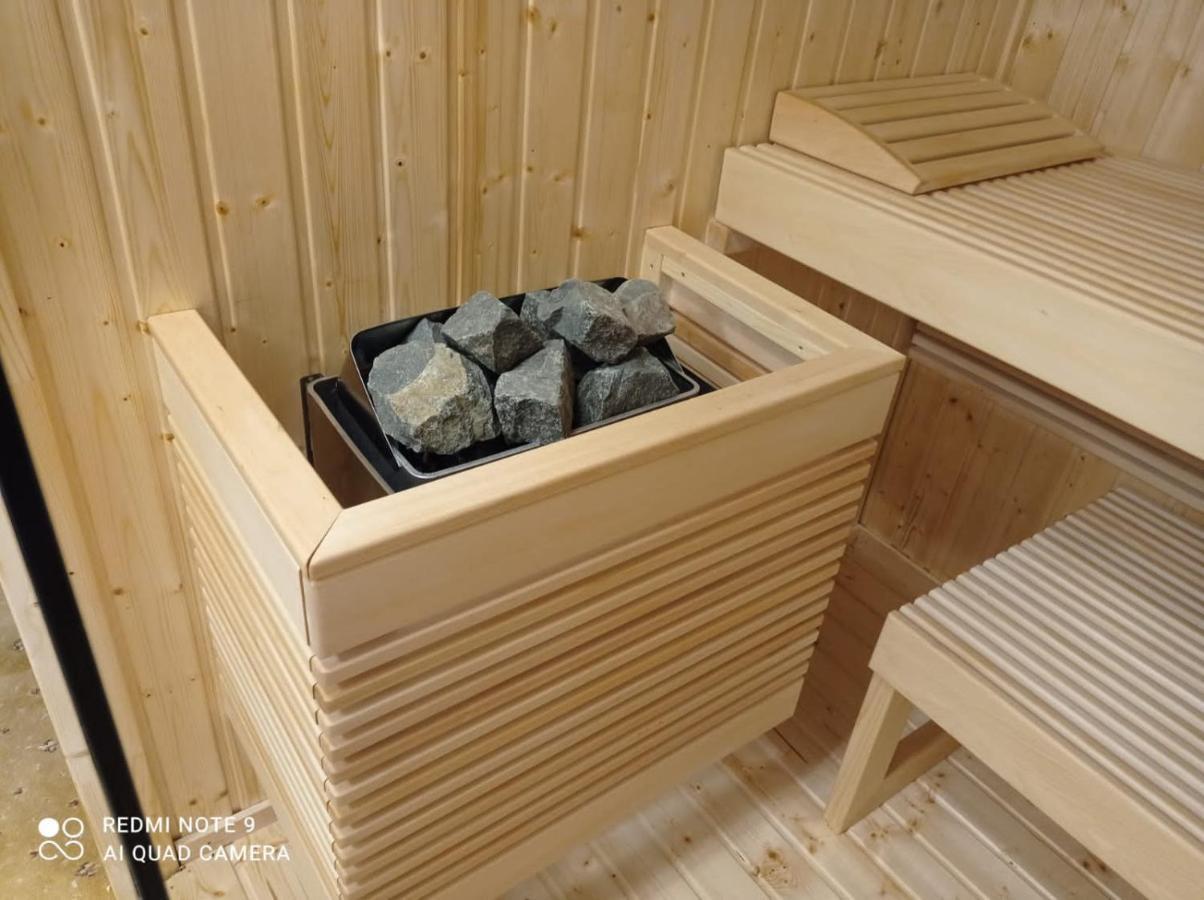 Jmr Royal -Luxury Rooms & Private Sauna Κονστάντζα Εξωτερικό φωτογραφία