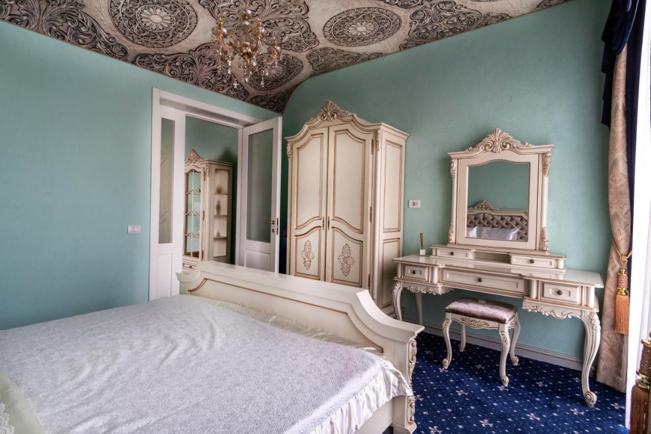 Jmr Royal -Luxury Rooms & Private Sauna Κονστάντζα Εξωτερικό φωτογραφία