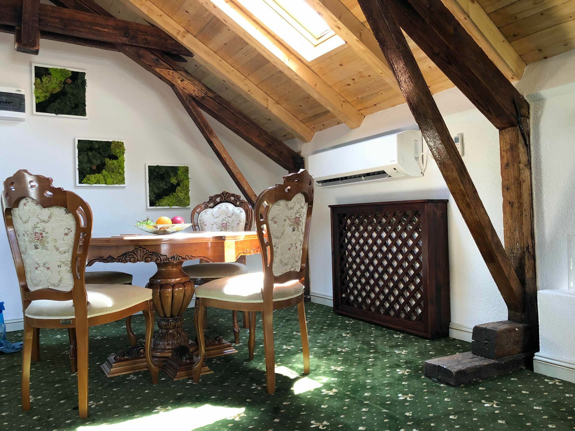 Jmr Royal -Luxury Rooms & Private Sauna Κονστάντζα Εξωτερικό φωτογραφία